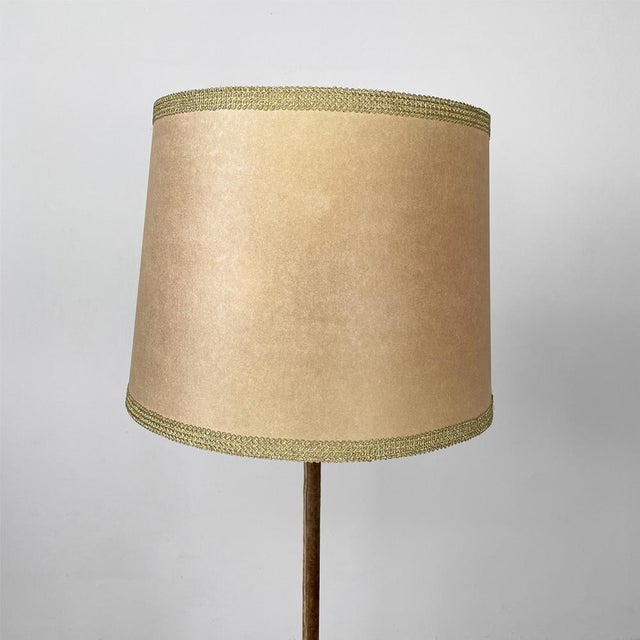 1940s Italian Art Deco Round Velvet and Brass Floor Lamp, 1940s For Sale - Image 5 of 18