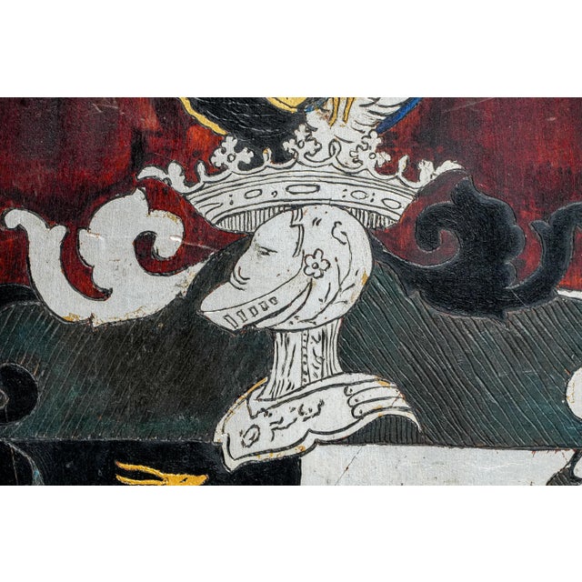 Distinguished Antique Heraldic Coat of Arms Plaque Hand-Made Painted Wood Armorial For Sale In New York - Image 6 of 14