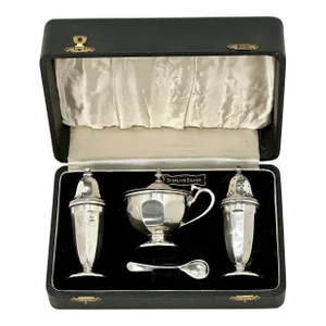 Fine 1954 Sheffield England Sterling Silver Salt and Pepper Shaker & Mustard Pot Set by Edward Viner Ltd.