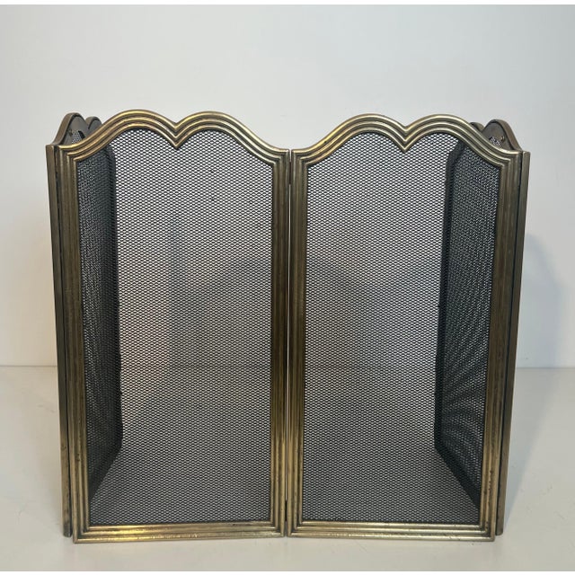 Neoclassical Neoclassical style brass fireplace screen and 4 grate panels For Sale - Image 3 of 12