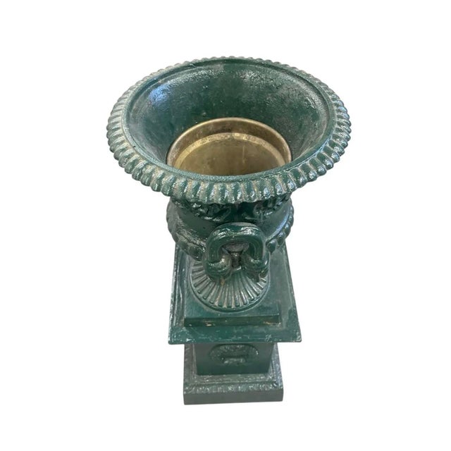 Metal Vintage Neoclassical Cast Iron Garden Urn on Wreath Pedestal - Hunter Green For Sale - Image 7 of 12