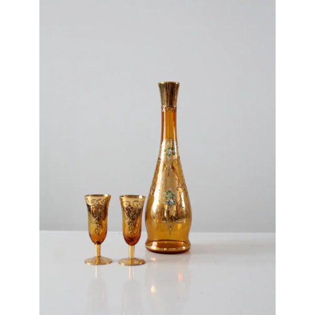 Mid 20th Century Vintage Italian Hand-Painted Decanter & Glasses - Set of 3 For Sale - Image 5 of 6