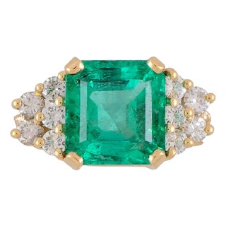 Gia Certified 4 Carat Colombian Minor Oil Emerald & Diamond Engagement Ring, Size 6.75 For Sale