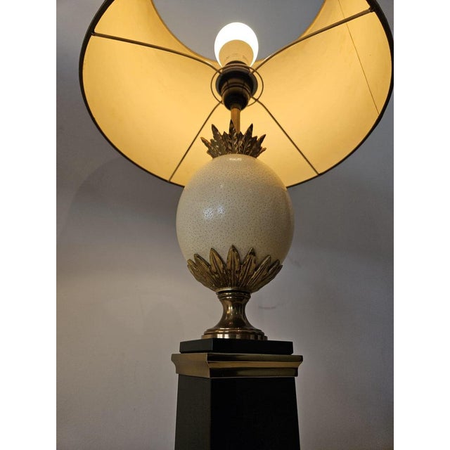 Hollywood Regency Ostrich Egg Table Lamp, 1970s For Sale - Image 6 of 8