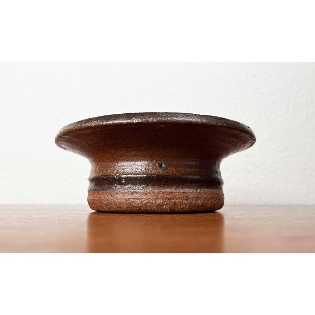 Brown Mid-Century Modern Danish Studio Pottery Bowl by Lisbeth Sallingboe for Jelling Keramik, 1960s For Sale - Image 8 of 18