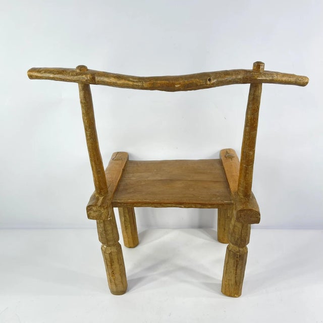 African Early 20th Century Baule Kétéklé Chair Côte d'Ivoire MATTER COLLECTION For Sale - Image 3 of 8