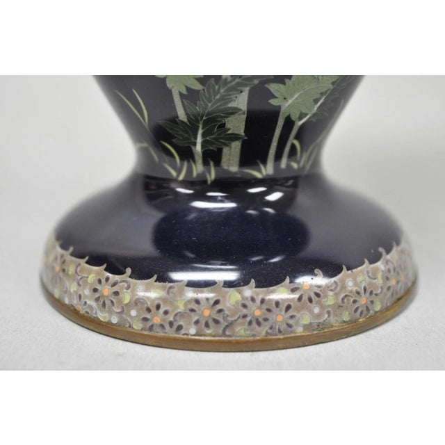 Early 20th Century Early 20th Century Meiji Period Japanese Cloisonne Enamel Dark Blue Daisy & Butterfly Tall Urn Vase For Sale - Image 5 of 12