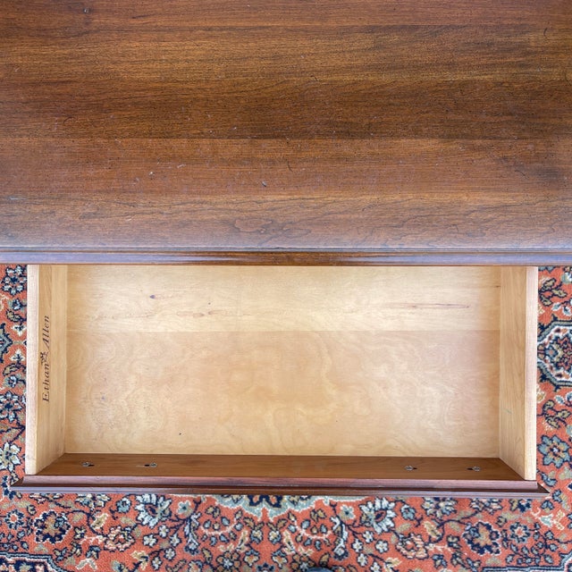 Ethan Allen 1970s Ethan Allen Georgian Court Collection Chippendale Cherry Nightstand With Drawer (11-5226) For Sale - Image 4 of 12