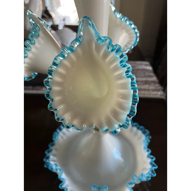Art Deco 1950s Fenton Epergne Trumpet Vase For Sale - Image 3 of 3