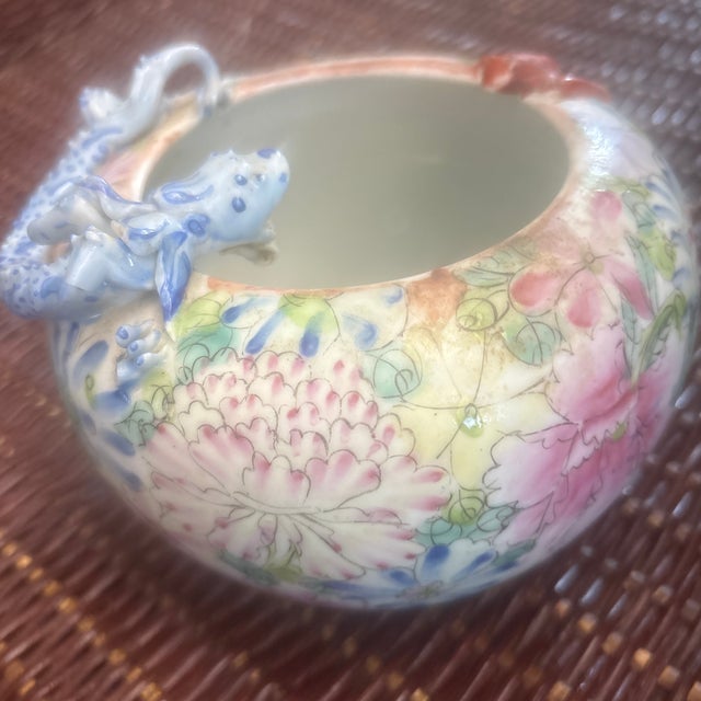 Asian Style Antique Chinese Famille Rose Artist Brush Washer For Sale - Image 4 of 5