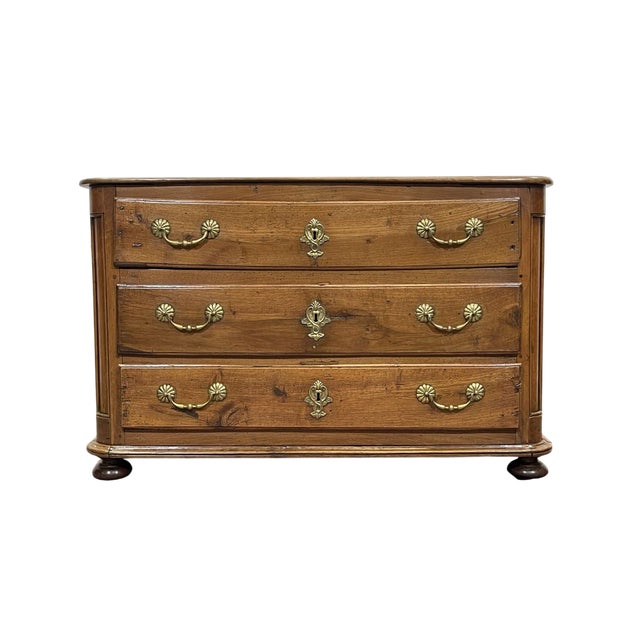 Antique Chest of Drawers in Walnut and Fir, 1700s For Sale