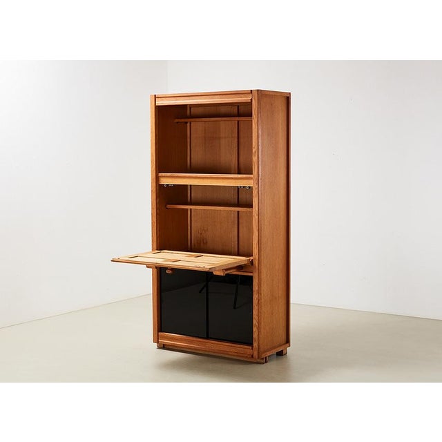 Guillerme et Chambron Oak Cabinet by Guillerme and Chambron for Votre Maison, France, 1960s For Sale - Image 4 of 10
