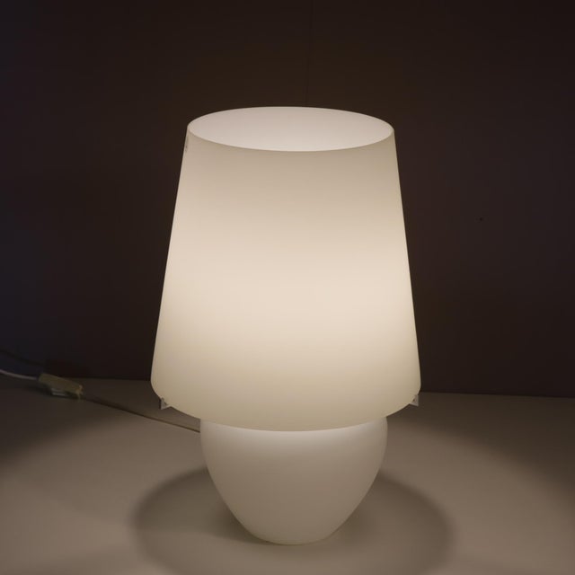 White Murano Glass Table Lamp from Punto Luce, Italy, 1990s For Sale - Image 6 of 9