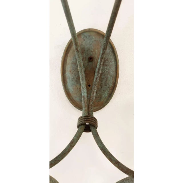 Mid-Century Modern Etruscan Brass Wall Light For Sale - Image 3 of 10