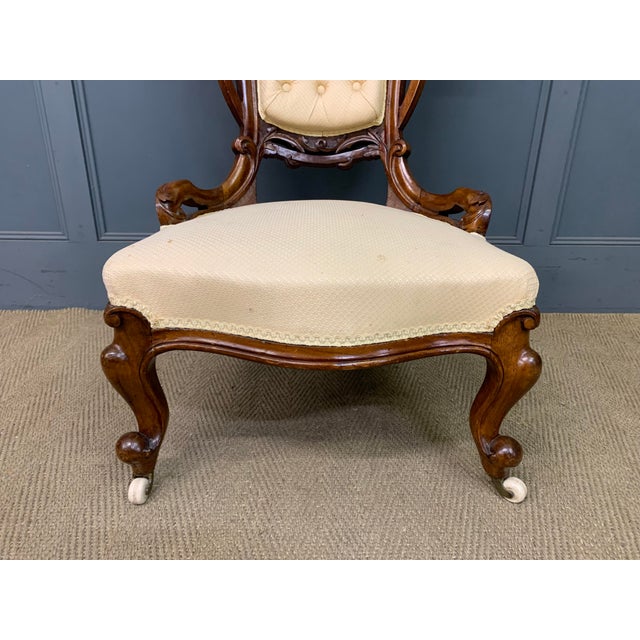 Brown Victorian Walnut Upholstered Salon Chair, 1870 For Sale - Image 8 of 14