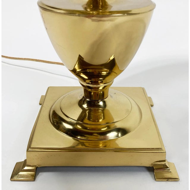 Vintage Bombay Brass Pineapple Table Lamp W/ Metal Tole Shade For Sale - Image 10 of 12