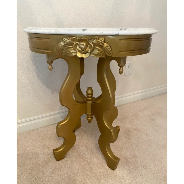 Wood Victorian Style Oval Marble Top Gold Color Accent Table Excellent Condition Vintage For Sale - Image 7 of 10