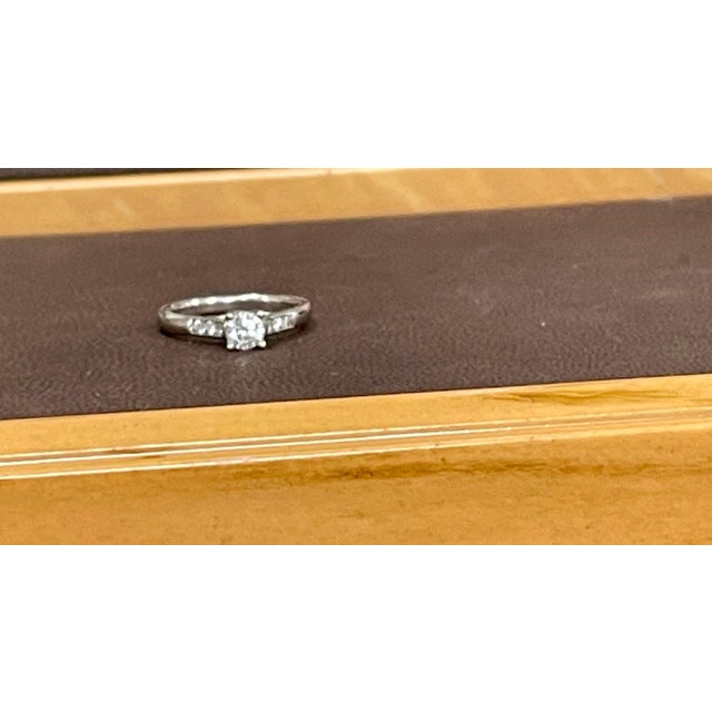 Transparent 0.75 Carat Diamond Traditional Ring/Band 14 Karat White Gold For Sale - Image 8 of 18