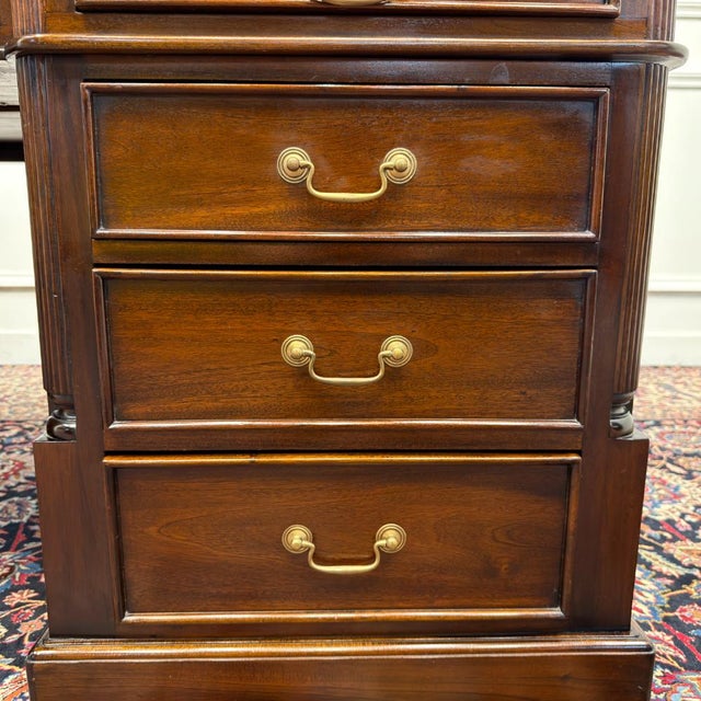 Large Classic English Chesterfield Partner Desk For Sale - Image 18 of 18
