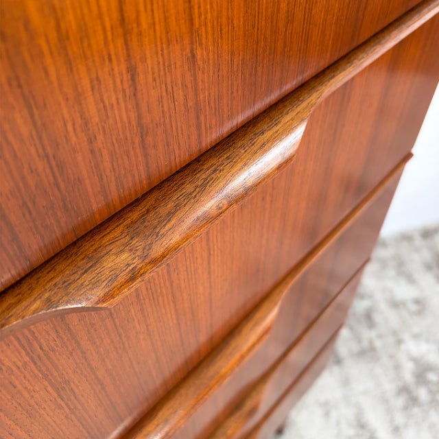 Teak Tallboy Chest of Six Drawers from Austinsuite, 1960s For Sale - Image 9 of 16
