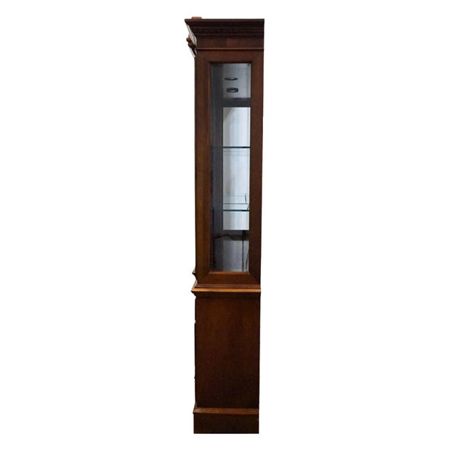 Ethan Allen 18th Century Mahogany Collection 70" Pierced Wood Pediment Lighted Display China Cabinet 22-6549 For Sale - Image 11 of 15