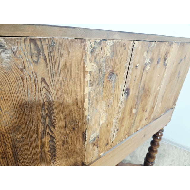 19th Century Baroque Walnut Cabinet with Inlays and Turned Legs For Sale - Image 4 of 18
