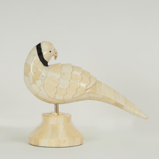 1970s Vintage Pair of Anglo Indian Bone Birds For Sale - Image 5 of 13
