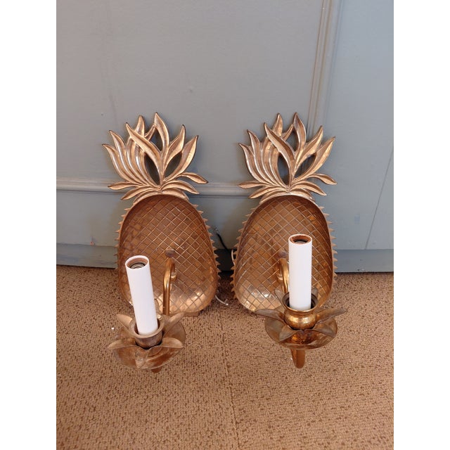 Late 20th Century Vintage Hollywood Regency Pineapple Brass Wall Sconces – Pair For Sale - Image 5 of 5