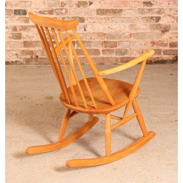 Mid-Century Modern Elm and Beech Rocking Chair from Ercol, 1960s For Sale - Image 9 of 13