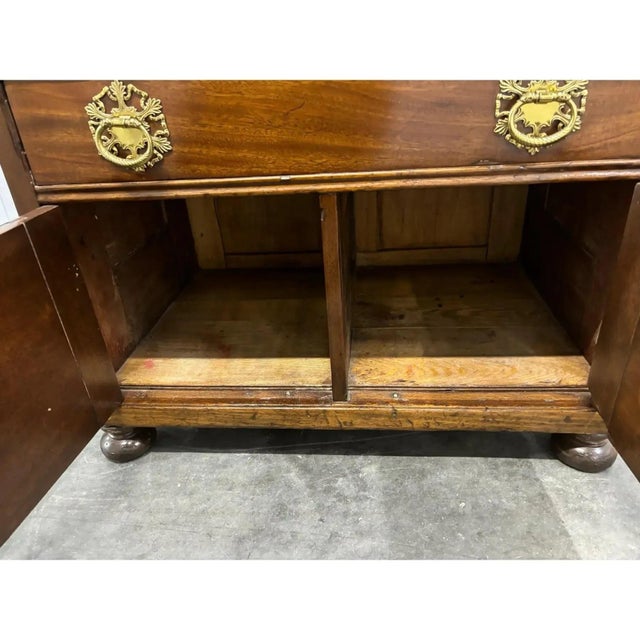 Early 20th Antique Chinoiserie Sideboard For Sale - Image 4 of 11