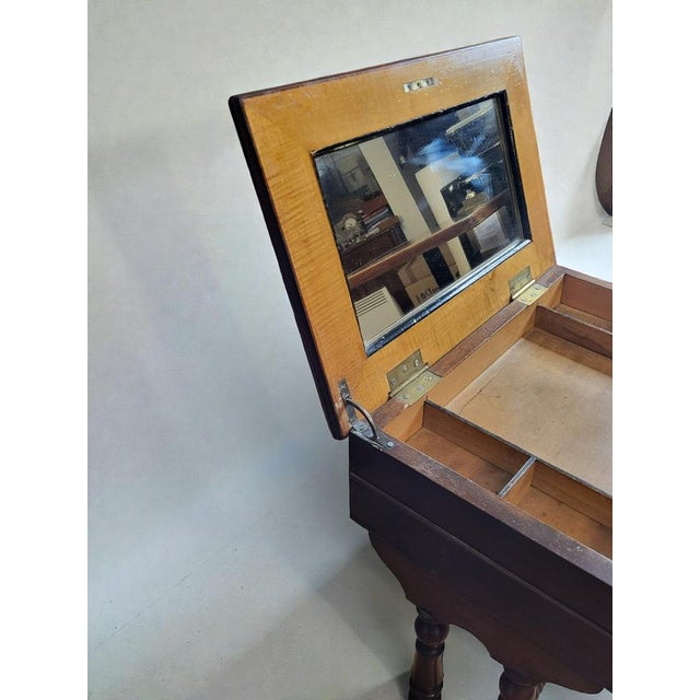 Mahogany Dressing Table, 19th Century For Sale - Image 4 of 13