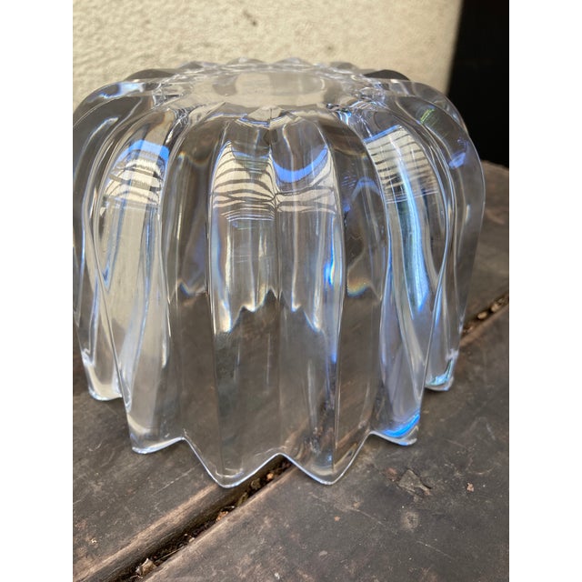 1960s Crystal Tulip Shape Vase With Signature For Sale In Los Angeles - Image 6 of 7
