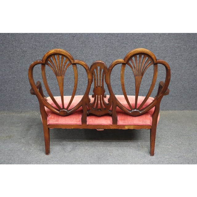 Hepplewhite-Style Double-Back Settee For Sale - Image 9 of 10