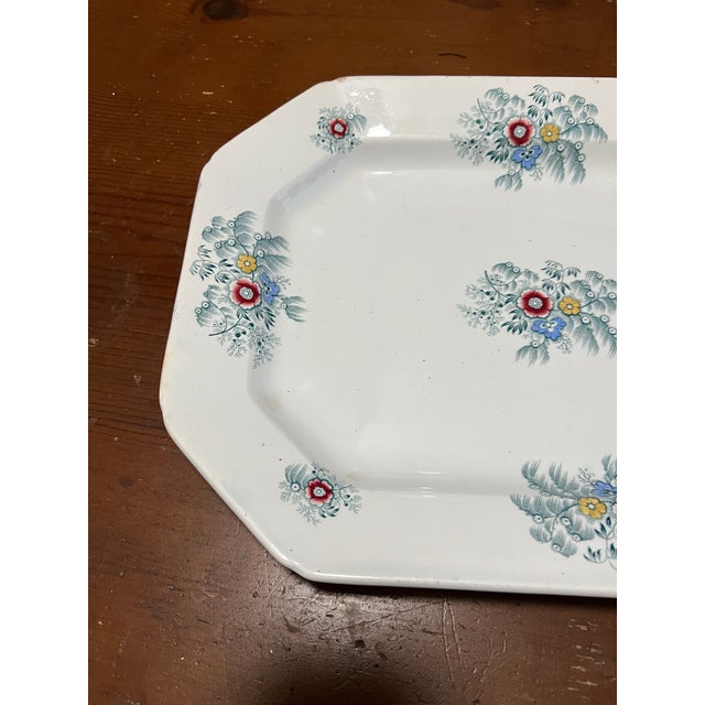 A Very Nice Antique Staffordshire Transferware "Feather" Ironstone Platter, 1850's For Sale - Image 4 of 12