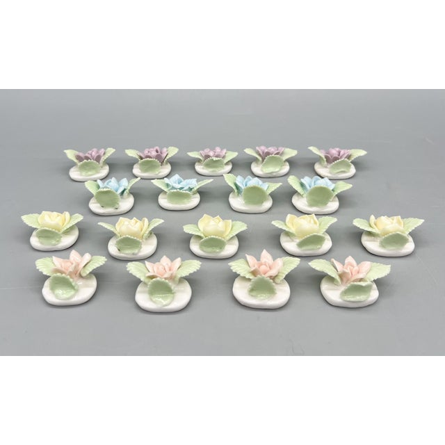 Set of 18 Vintage Ardalt Porcelain Floral Place Card Holders – Pastel Flowers – Spring Entertaining / Cottagecore / Romantic Tabletop For Sale - Image 11 of 14