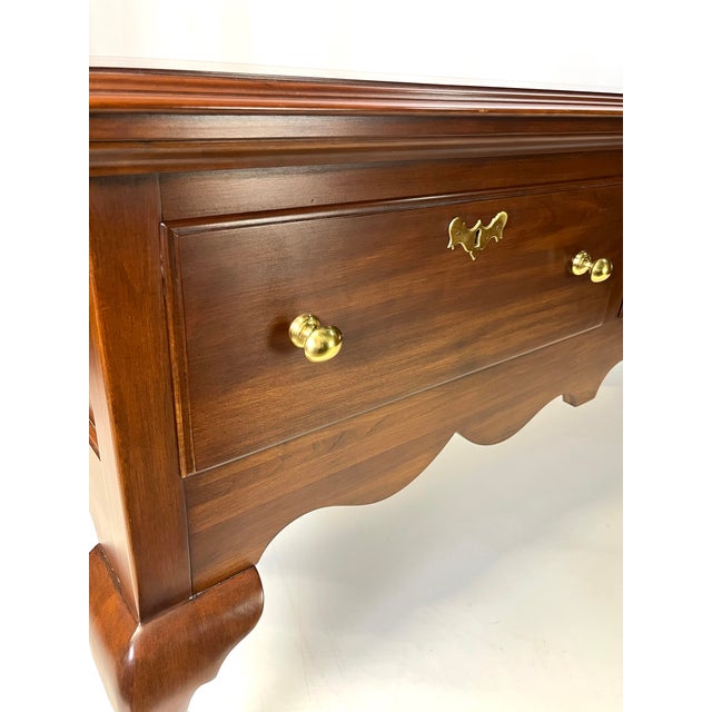 Late 20th Century Vintage Henkel Harris Virginia Galleries Wild Black Cherry "Jamestown Colony" Buffet / Sideboard For Sale - Image 5 of 17