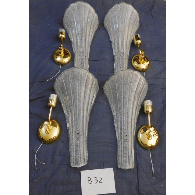 Gold 20th Century Graniglia Trumpet Sconces by Murano Due, a Pair For Sale - Image 8 of 8
