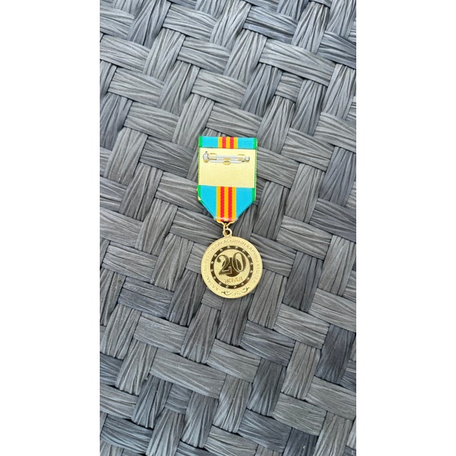 Yellow Rare Kazakhstan Special Forces 20th Anniversary Medal 1992-2012 Red Star Original Ribbon For Sale - Image 8 of 9