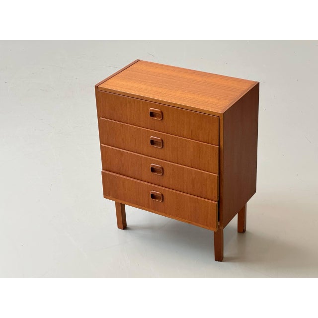 Mid-Century Modern Mid-Century Chest of Drawers on Legs with Teak Veneer, 1960s For Sale - Image 3 of 16