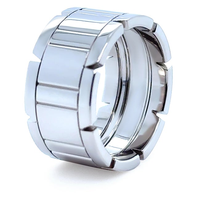 2020s Cartier 18ct White Gold Tank Française Ring 14.81g, Size 9 For Sale - Image 5 of 11