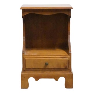 High End Vintage Solid Hard Rock Maple Colonial Early American 17" Open Cabinet Nightstand 1711 For Sale