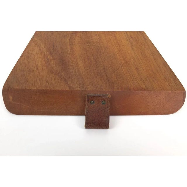 Triangular Walnut Cutting Board with Amboss Knife from Werkstätte Carl Auböck, 1950s, Set of 2 For Sale - Image 9 of 11