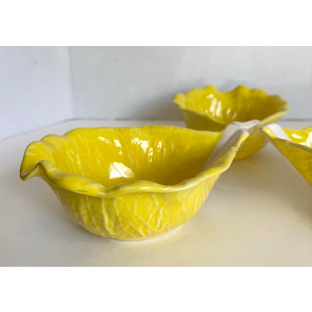 1960s 1960s Secla Portuguese Yellow Majolica Cabbage Leaf Bowls – Set of 3 For Sale - Image 5 of 11