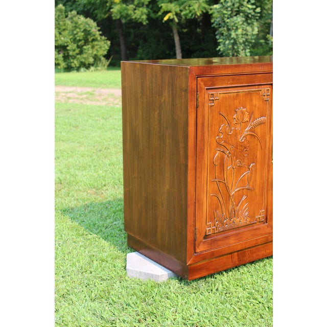 Wood Henredon Chinoiserie Cabinet From the Folio 16 Collection For Sale - Image 7 of 18