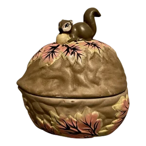 Mid 20th Century Squirrel With Walnut Decorative Bowl