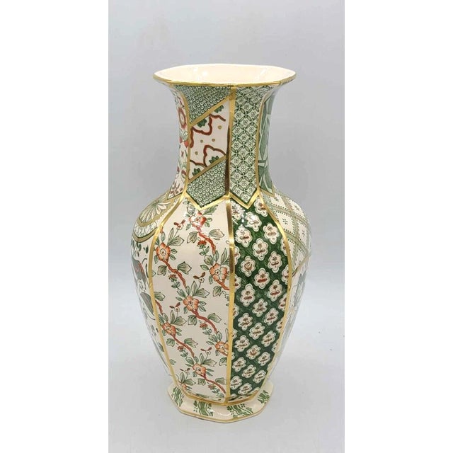 Vintage Mason's Ironstone Beautiful Green Hand Painted Vase For Sale - Image 4 of 5