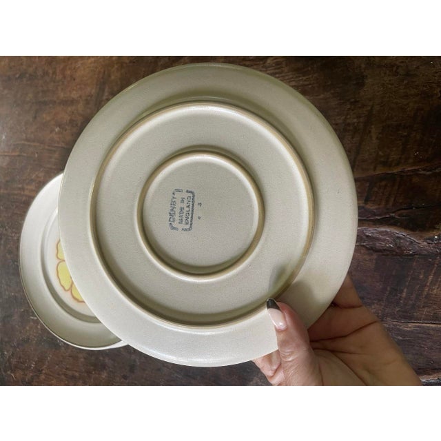 English Set of Five (5) Vintage Denby Stoneware 8” Potpourri Blue Floral Hue Plates For Sale - Image 3 of 9