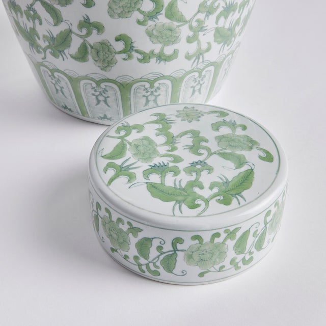 Imperial Blossom Lidded Jar For Sale In Chicago - Image 6 of 7