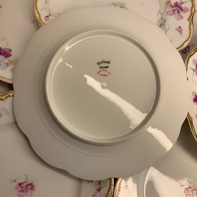 Early 20th Century Vintage French Limoges Haviland Luncheon Plates Purple, Blue and Pink Flowers With Gold Edges - Set of 7 For Sale - Image 5 of 7