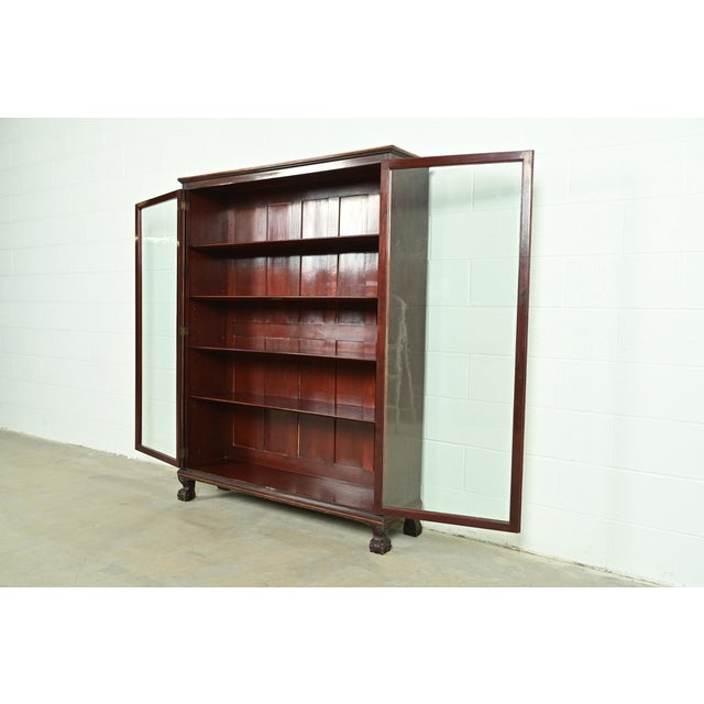 R. J. Horner Style American Empire Carved Mahogany Bookcase With Ball and Claw Feet, Circa 1890s For Sale In South Bend - Image 6 of 13